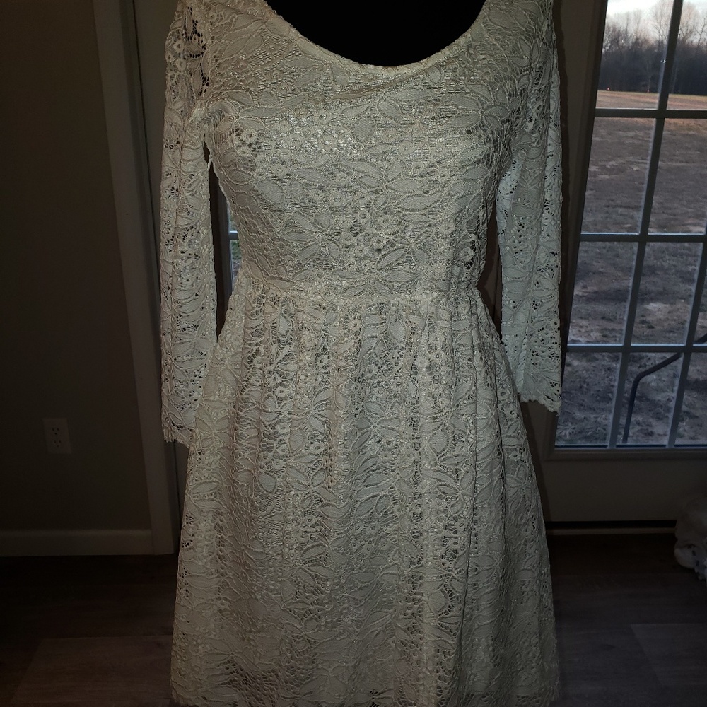 Gorgeous white lace dress